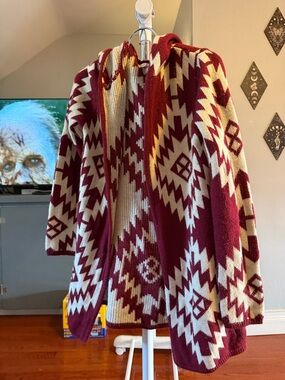BONGO Aztec Hooded Knit Cardigan - Burgundy & Cream